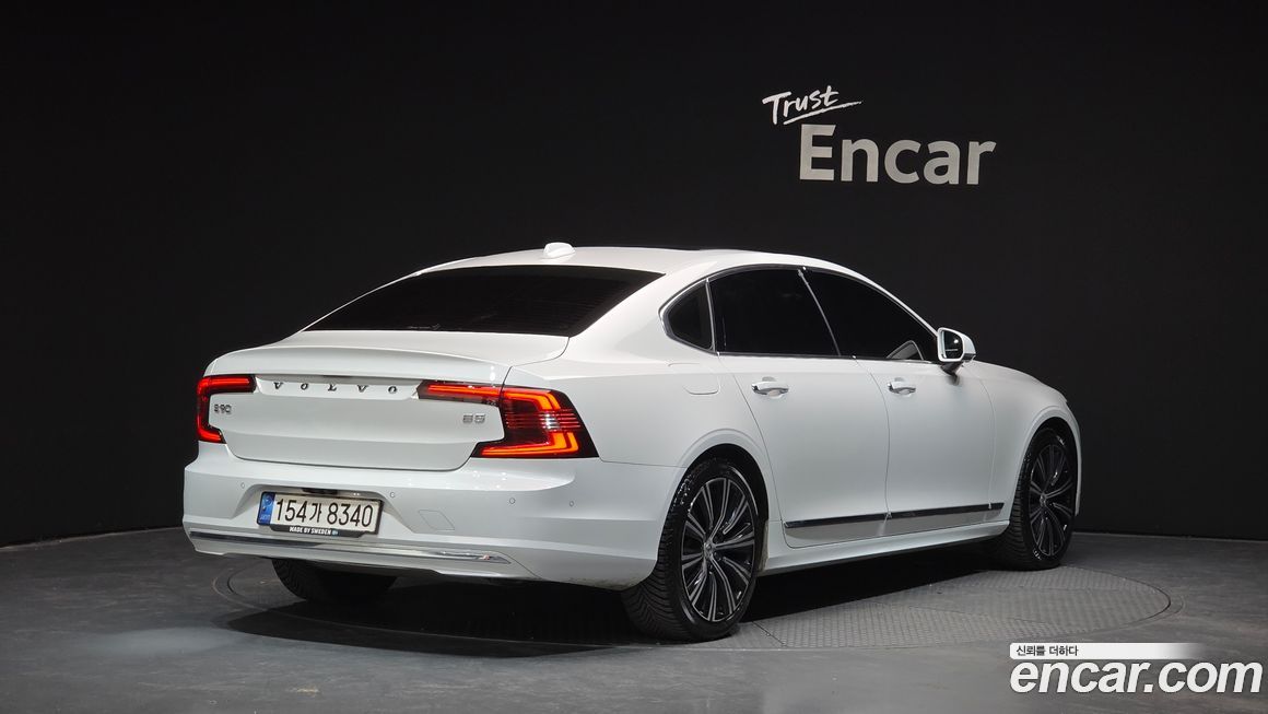 Volvo S90 2021