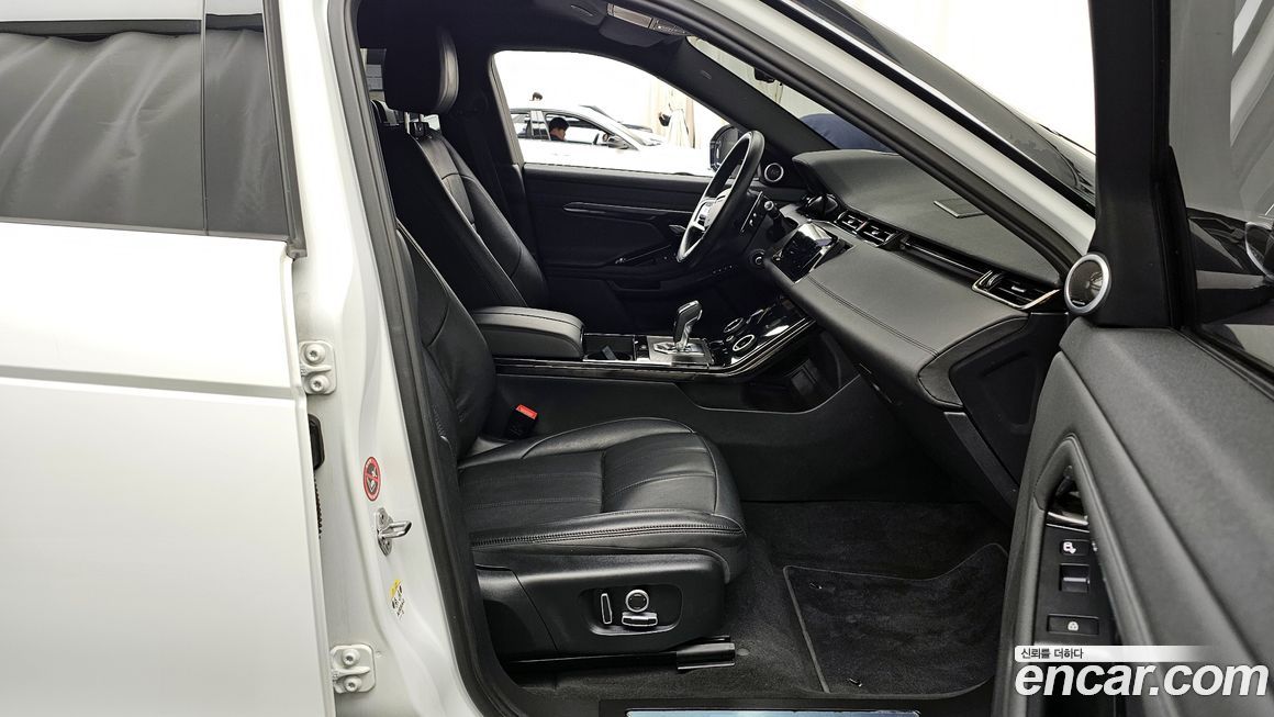 Land Rover Range Rover Evoque 2021