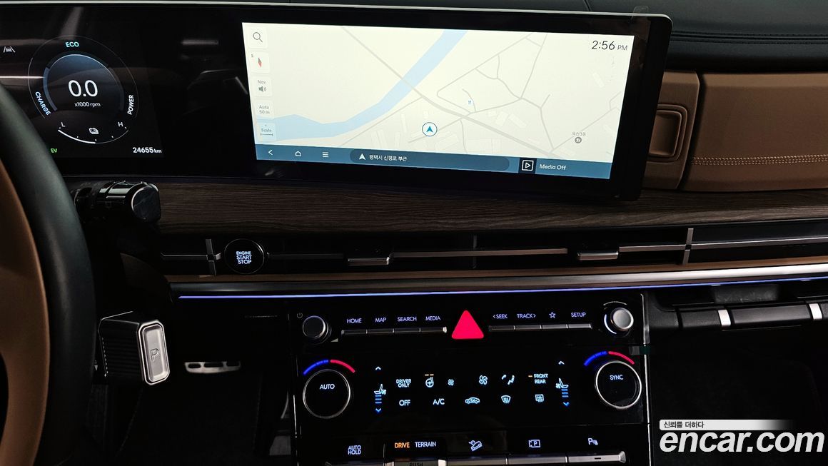 Hyundai Santafe 2024