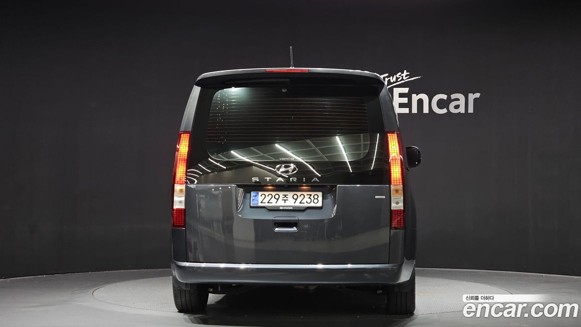 Hyundai Staria 2024