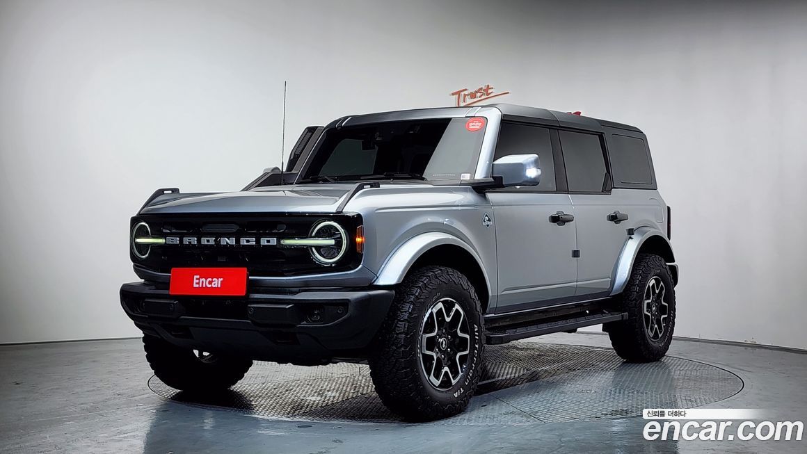 Ford Bronco 2022