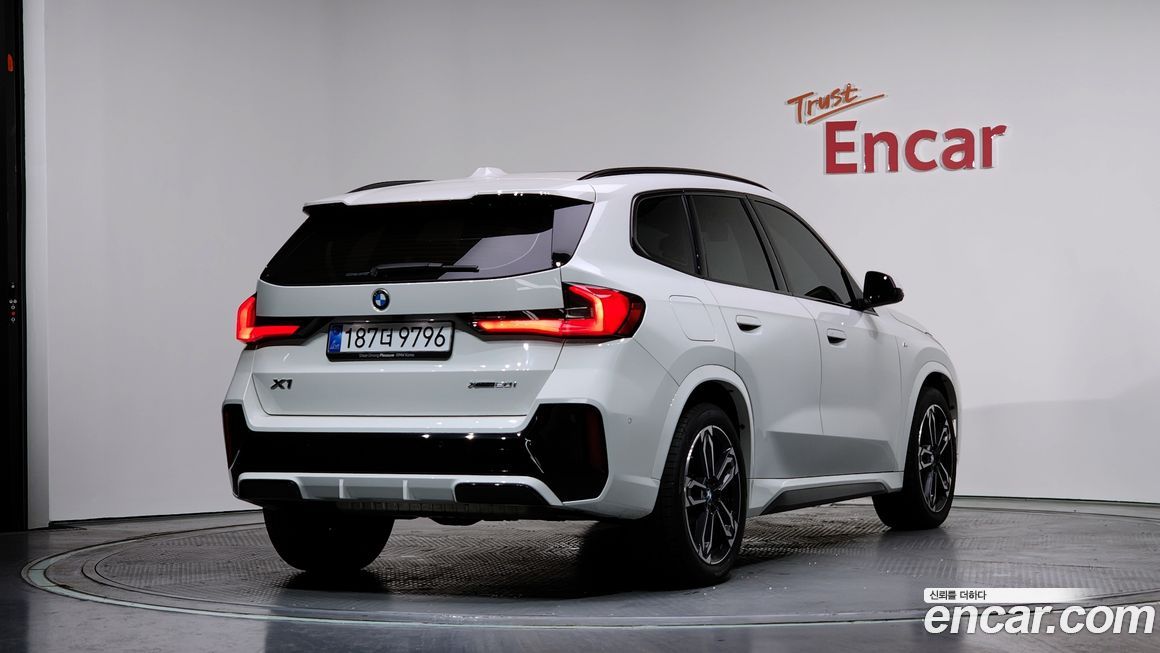 BMW X1 2025