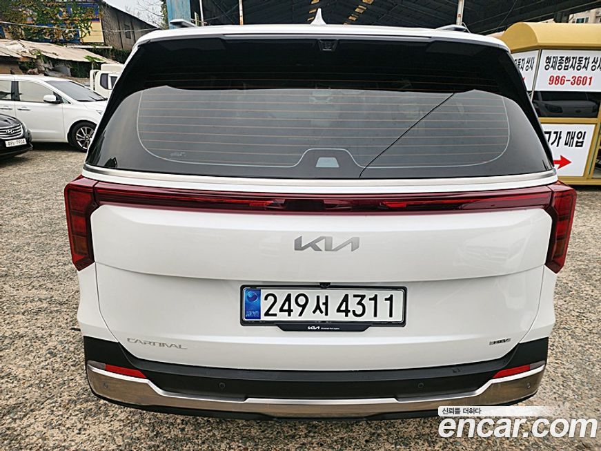 Kia Canival 2025