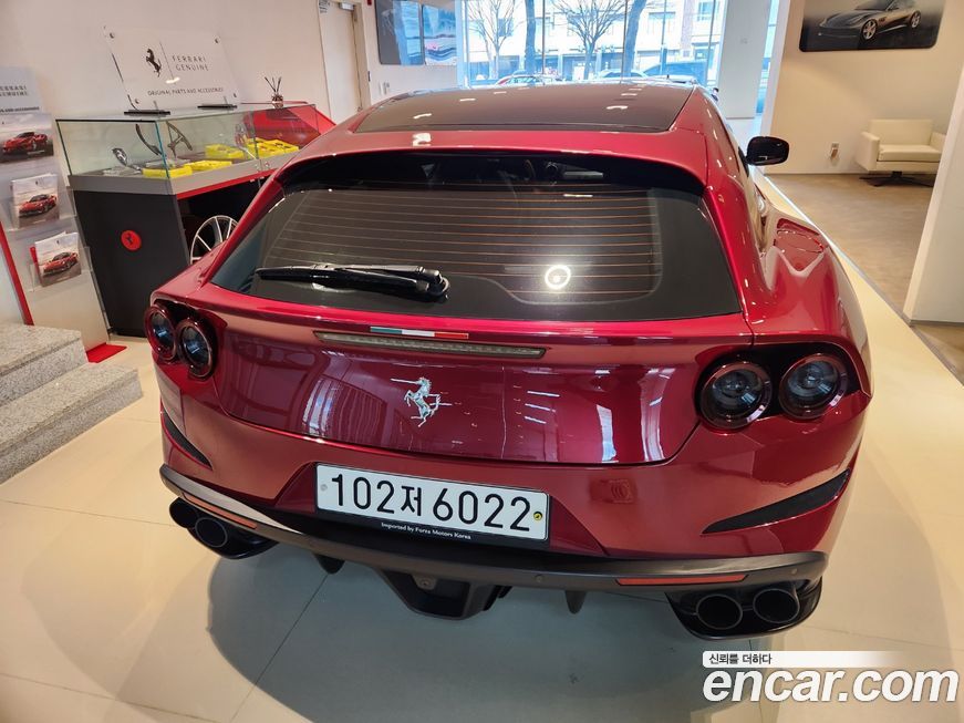 Ferrari GTC4 Lusso 2017