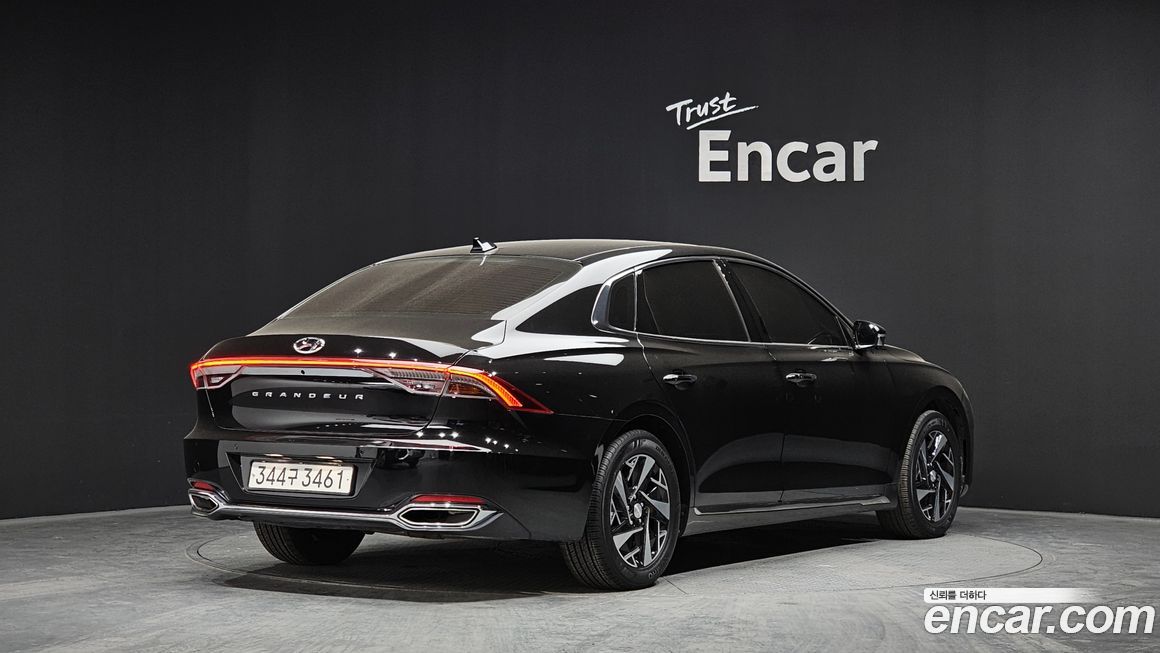 Hyundai Grandeur 2022