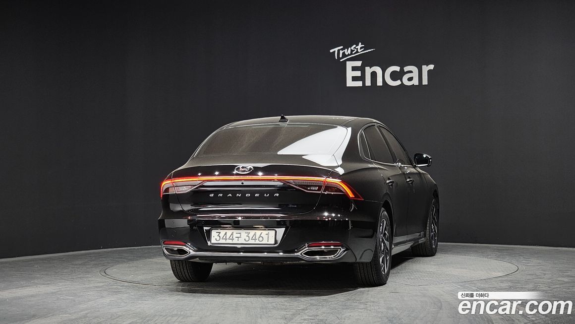 Hyundai Grandeur 2022