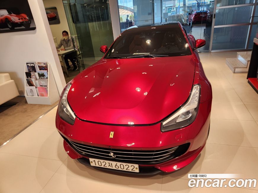 Ferrari GTC4 Lusso 2017