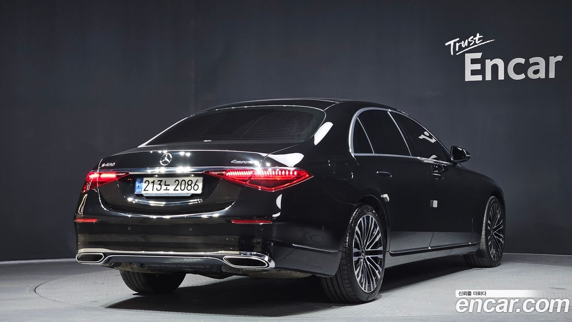 Mercedes-Benz S-Class 2022