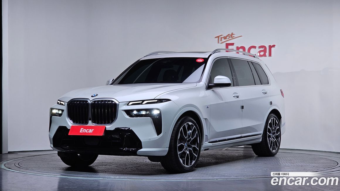 BMW X7 2025