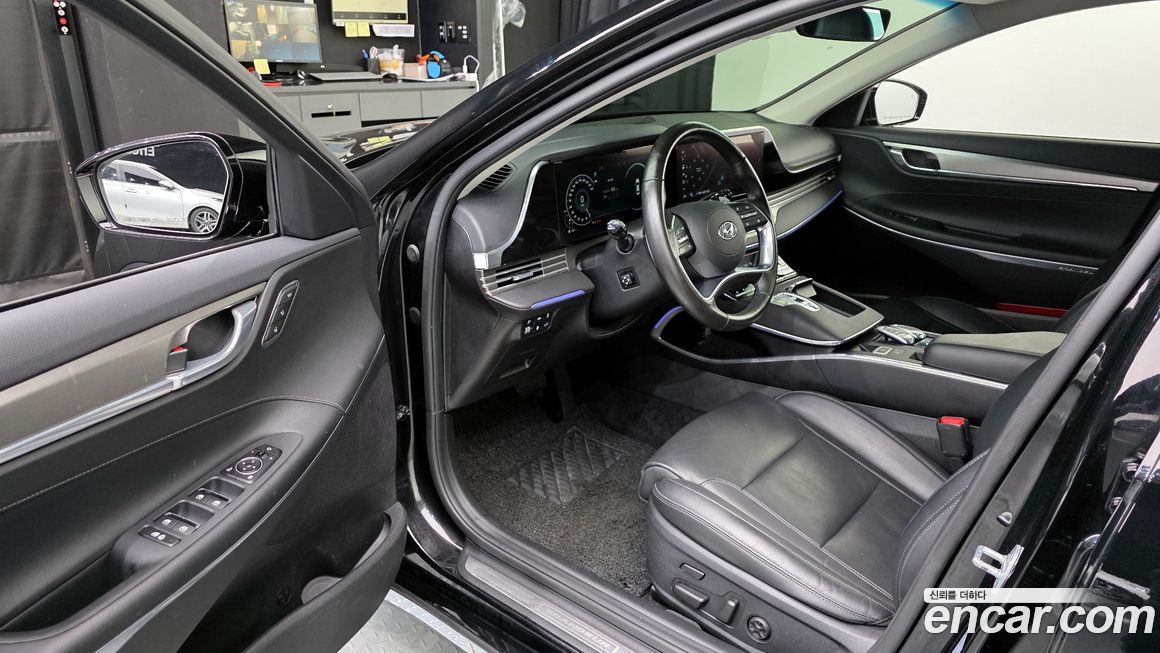 Hyundai Grandeur 2021