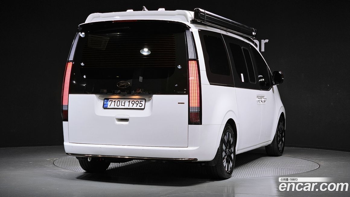 Hyundai Staria 2025