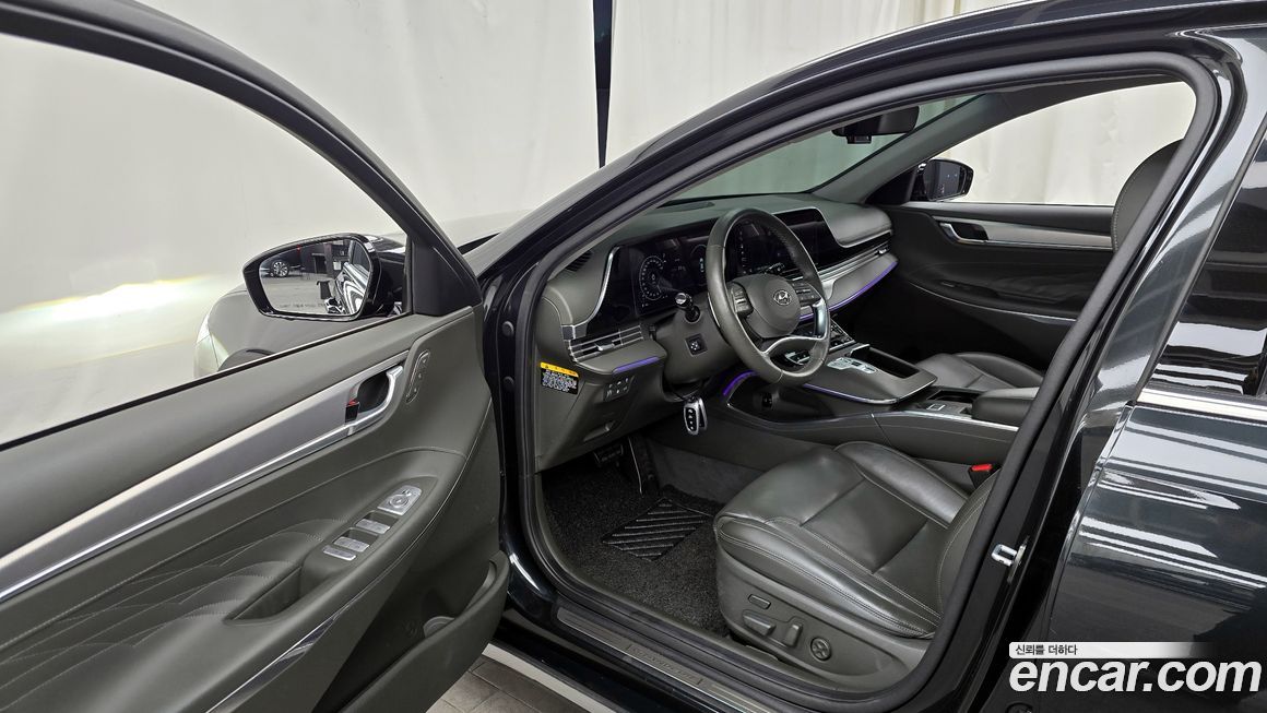 Hyundai Grandeur 2020