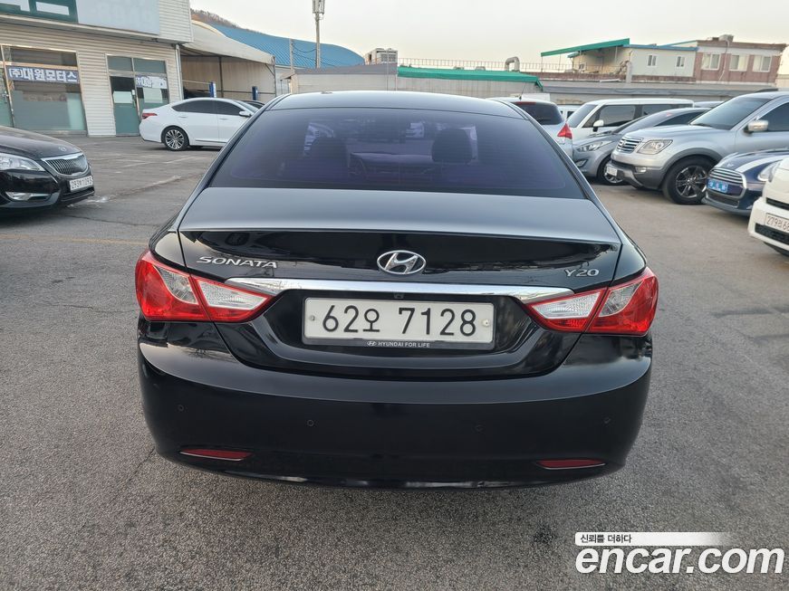 Hyundai Sonata 2012