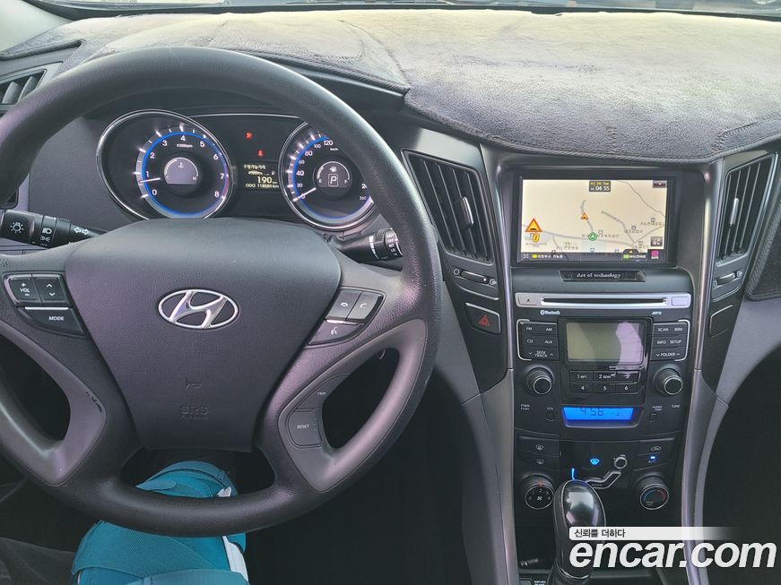 Hyundai Sonata 2012