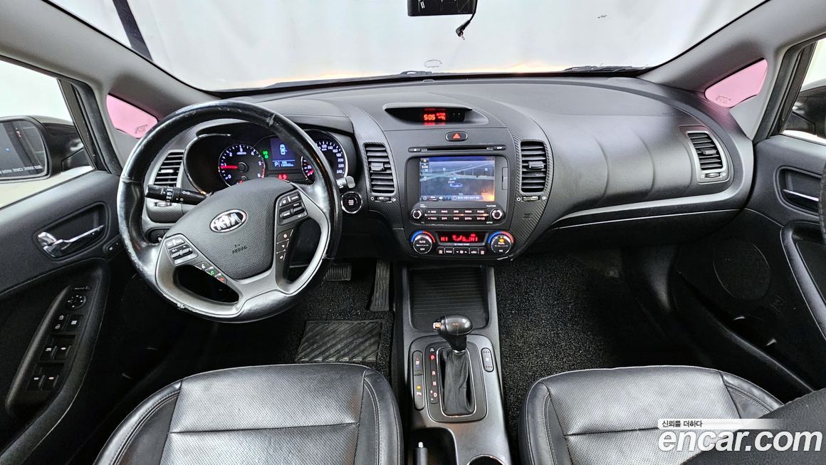 Kia K3 2015