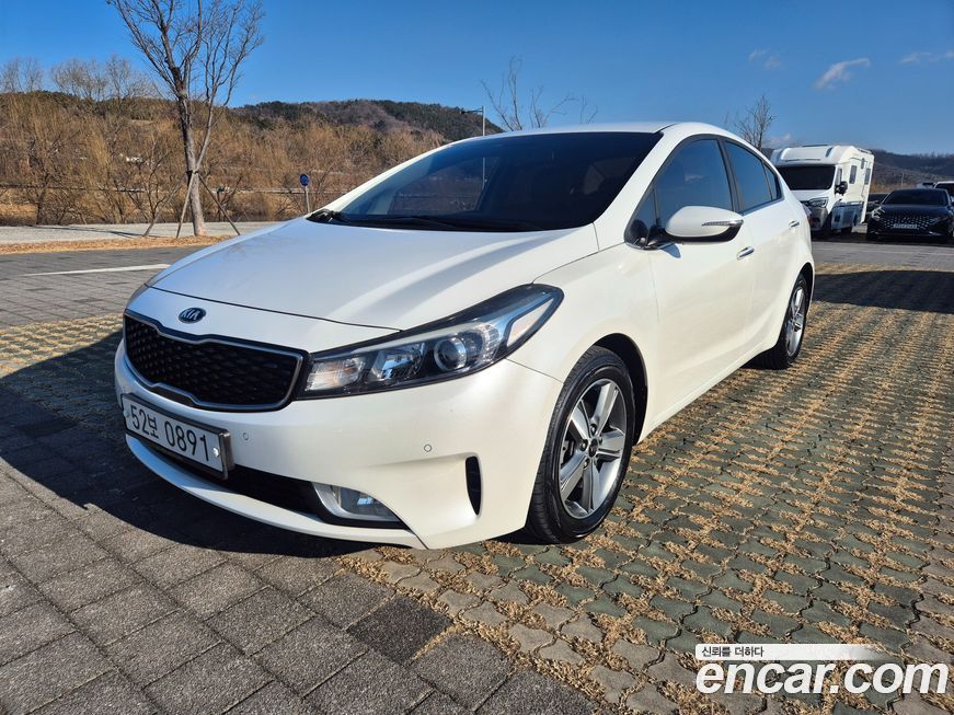 Kia K3 2016