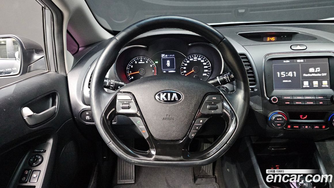 Kia K3 2016