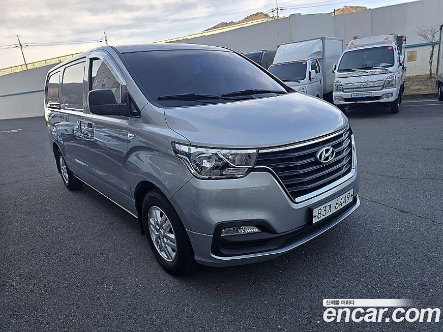 Hyundai Starex 2019
