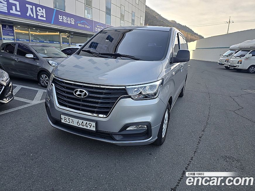 Hyundai Starex 2019