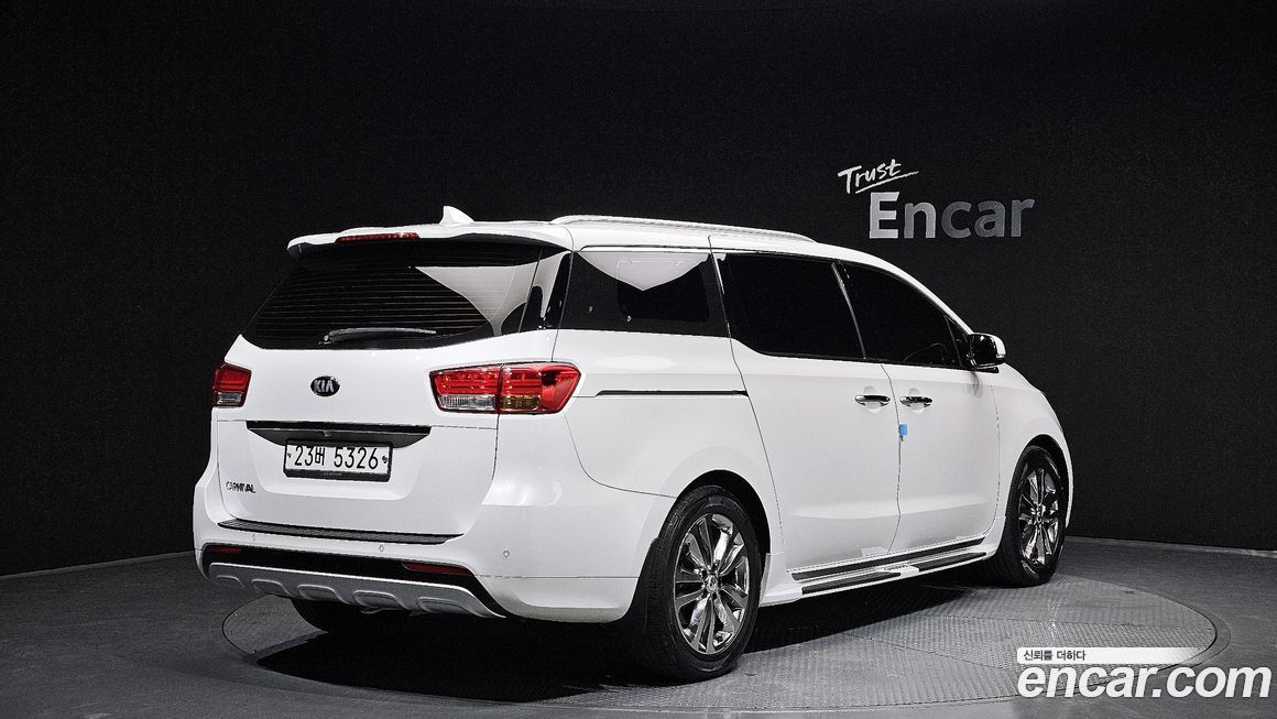 Kia Canival 2018