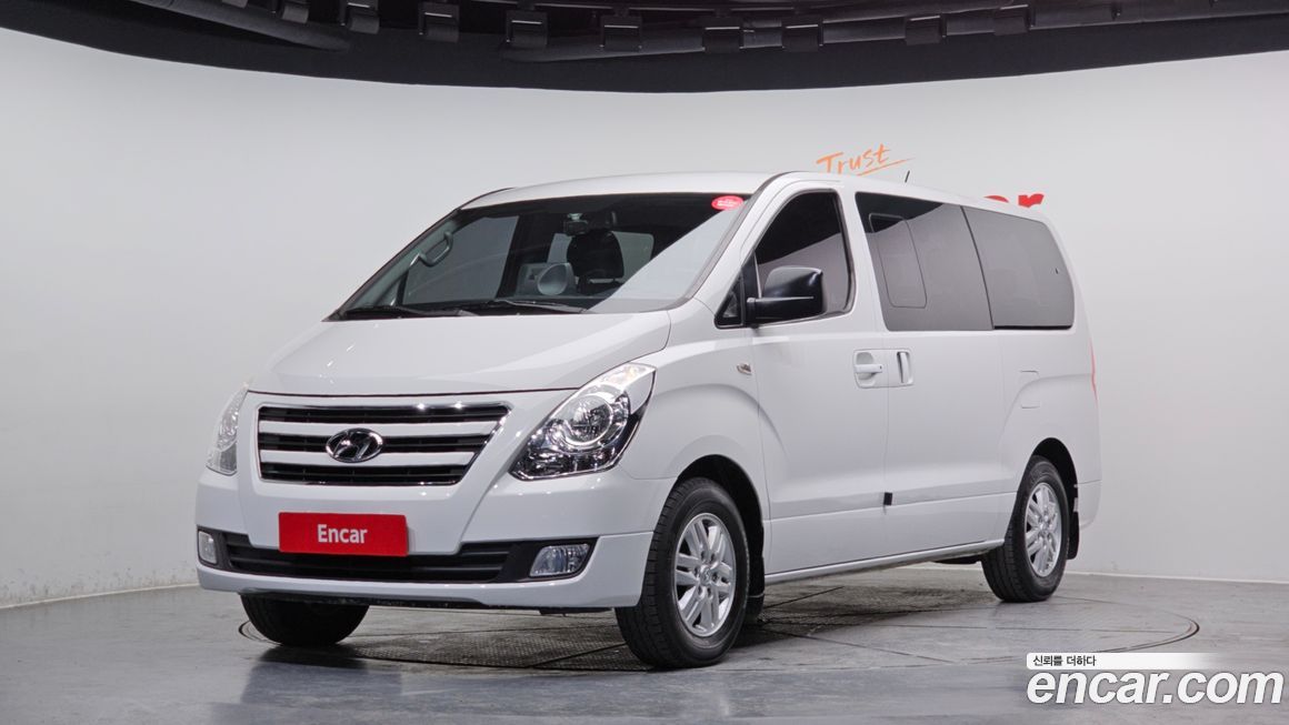 Hyundai Starex 2016