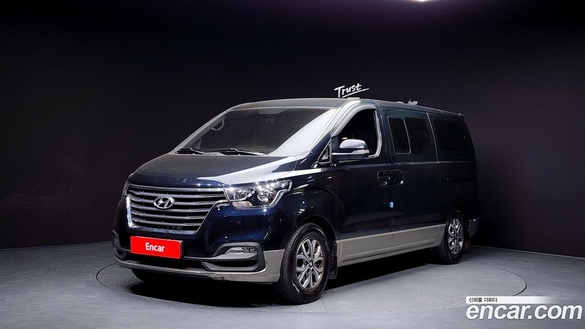Hyundai Starex 2019