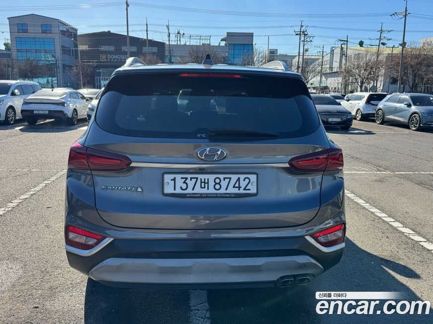 Hyundai Santafe 2020