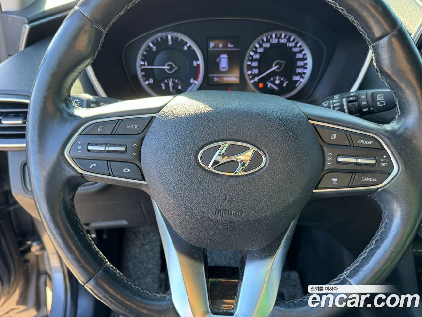 Hyundai Santafe 2020