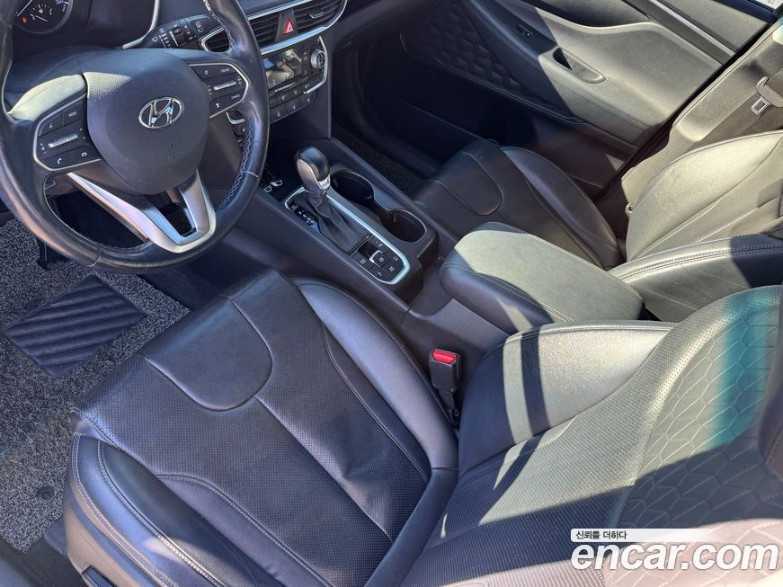 Hyundai Santafe 2020