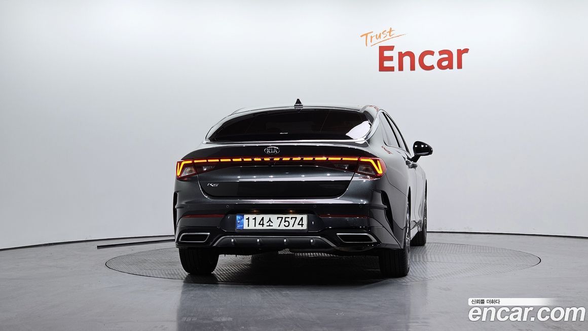 Kia K5 2021