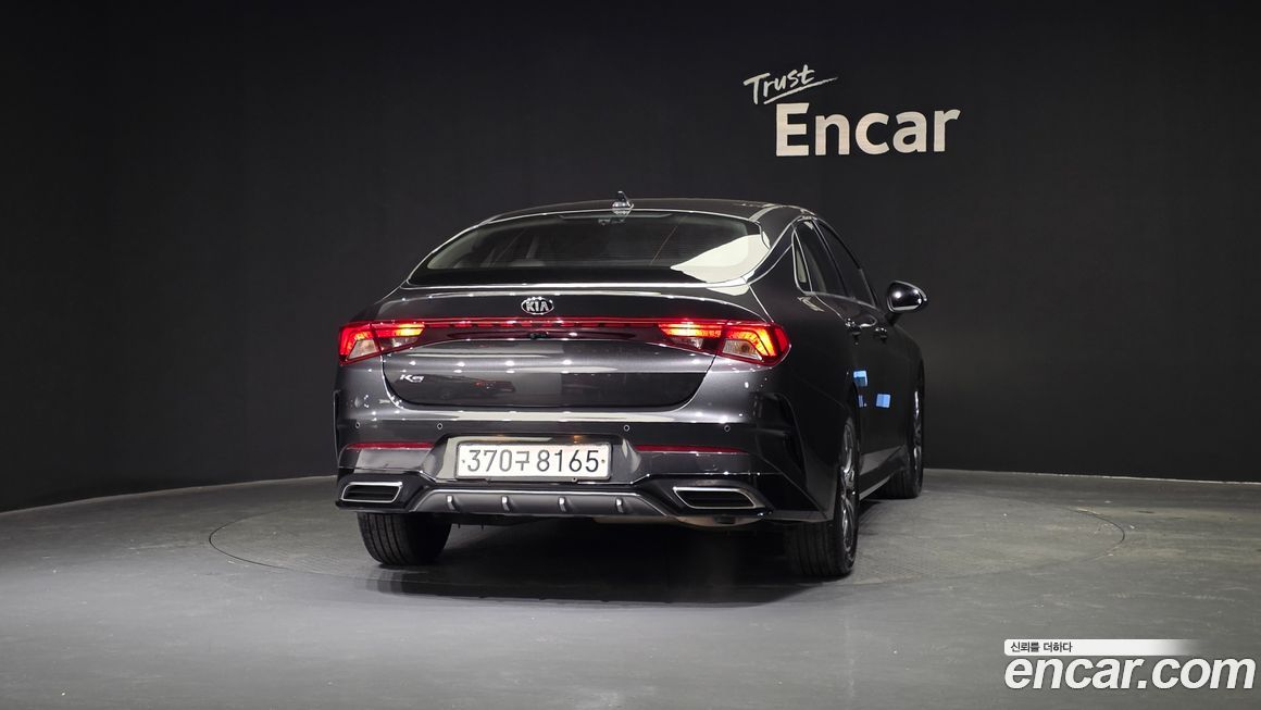 Kia K5 2021