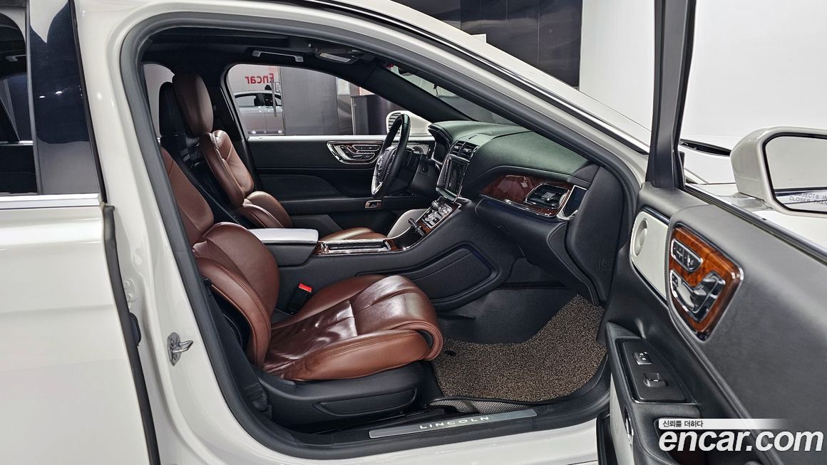 Lincoln Continental 2017