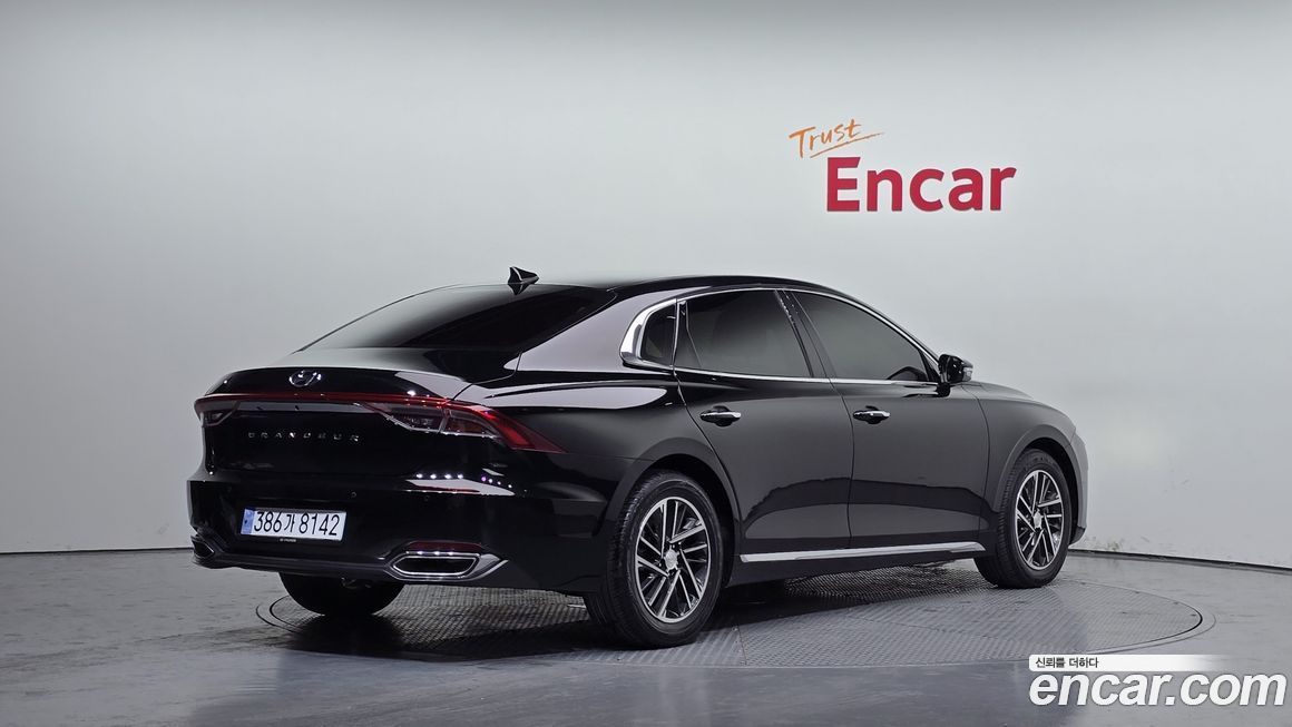 Hyundai Grandeur 2020