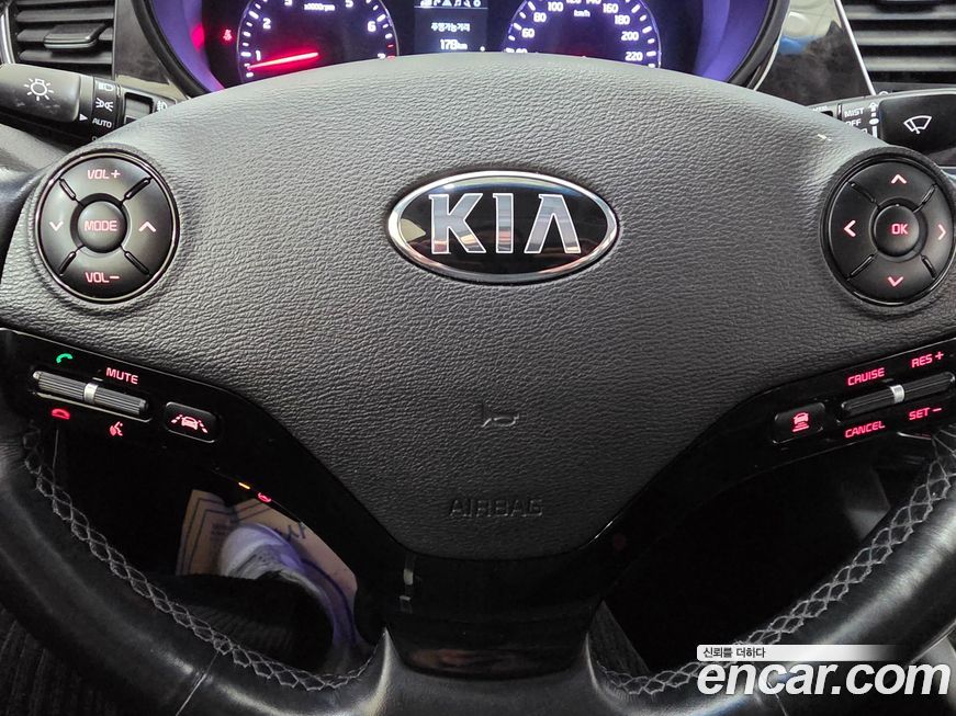 Kia K9 2018