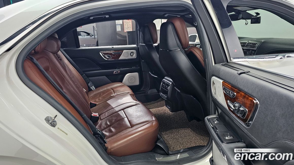 Lincoln Continental 2017