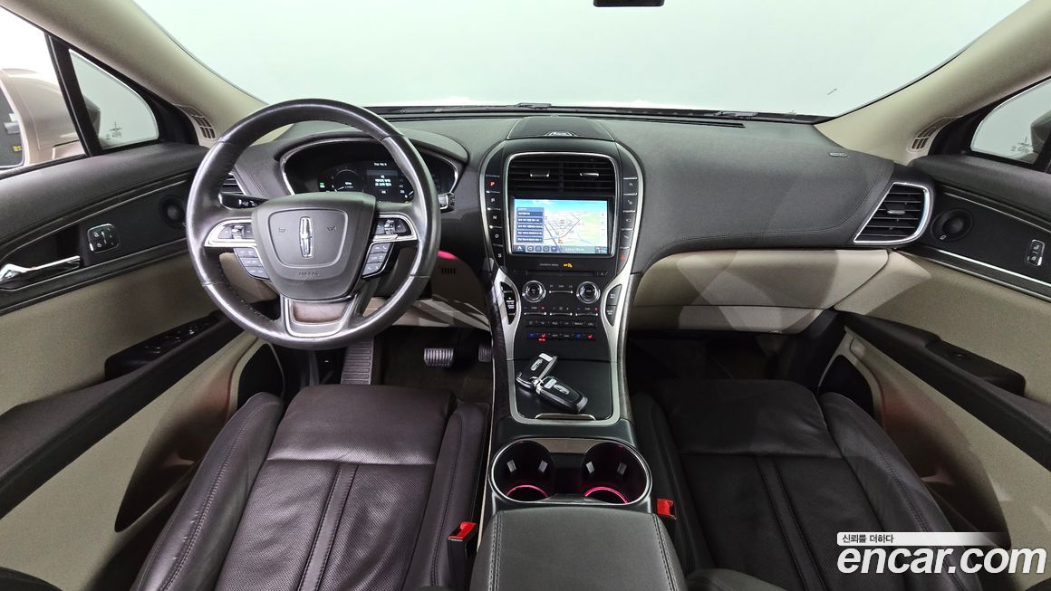 Lincoln Nautilus 2020