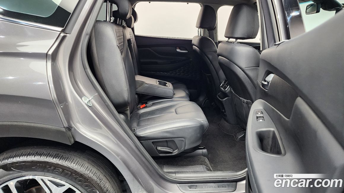 Hyundai Santafe 2020