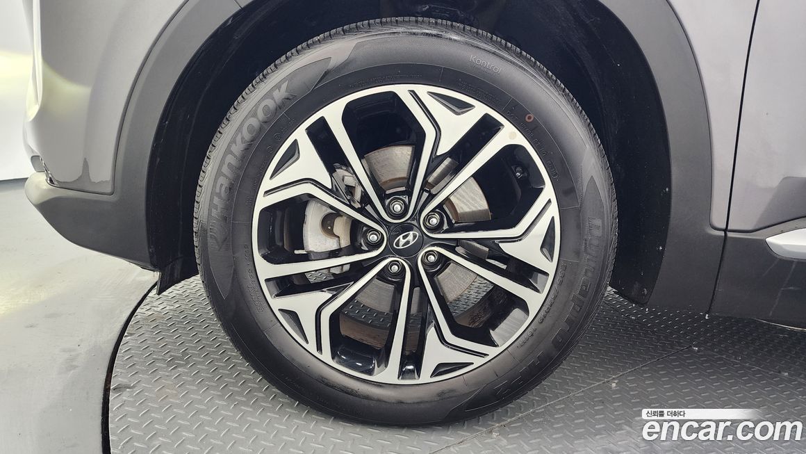 Hyundai Santafe 2020