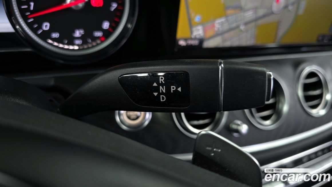 Mercedes-Benz E-Class 2018