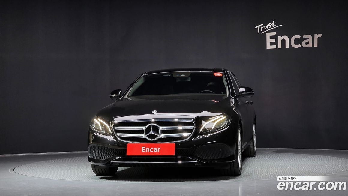 Mercedes-Benz E-Class 2018