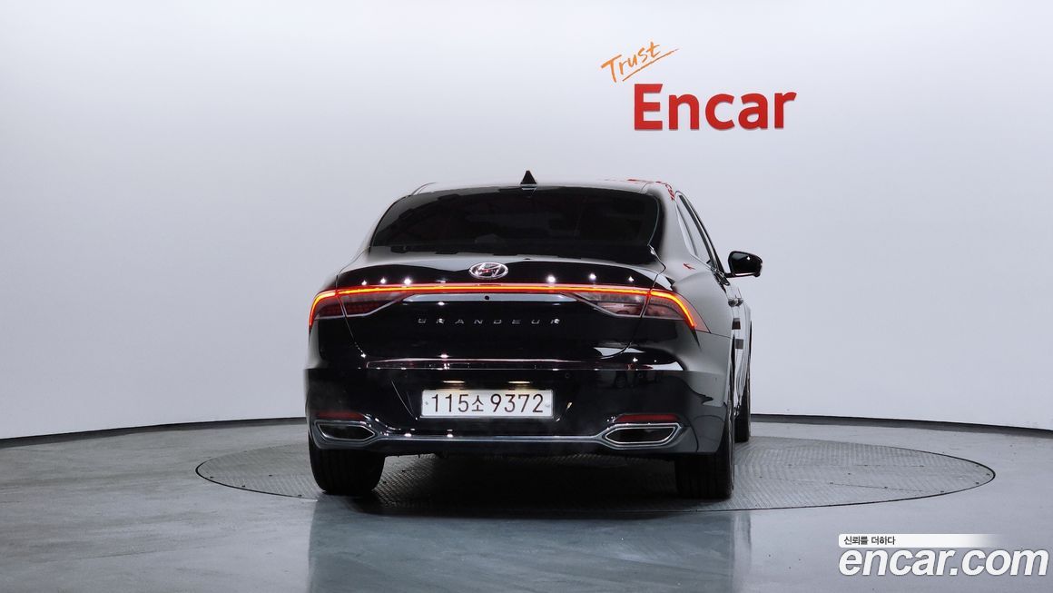 Hyundai Grandeur 2022