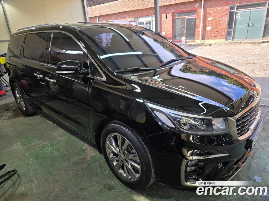 Kia Canival 2019