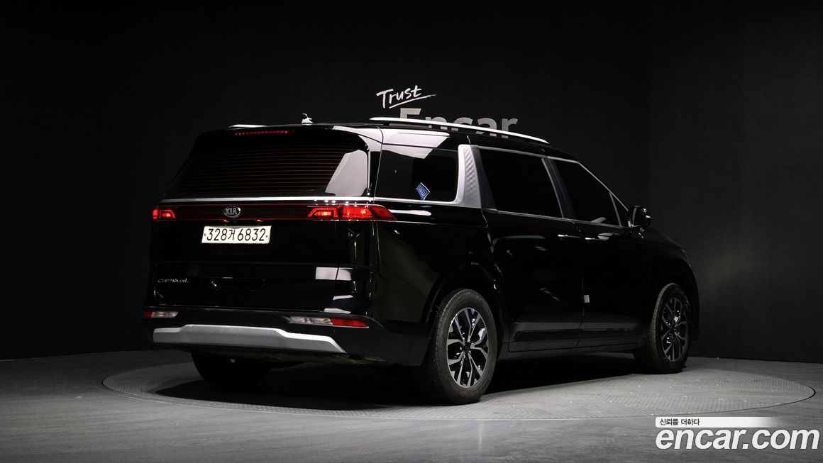 Kia Canival 2021