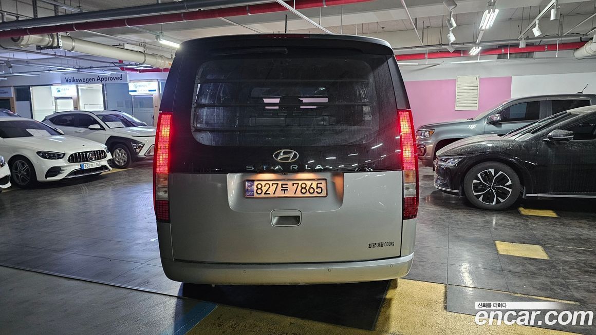 Hyundai Staria 2022