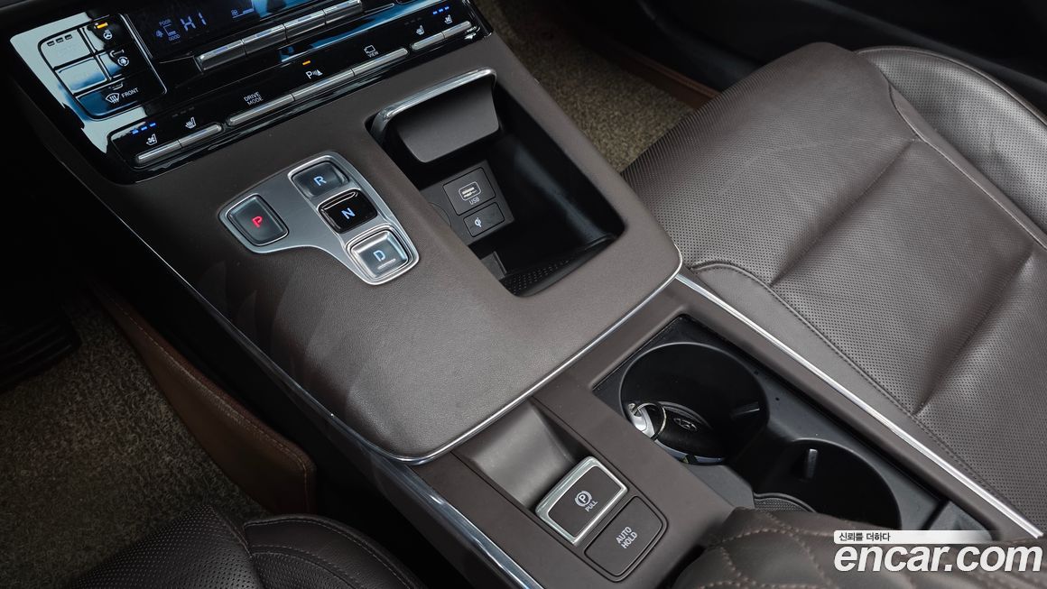 Hyundai Grandeur 2021