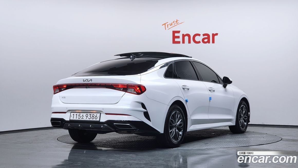 Kia K5 2023
