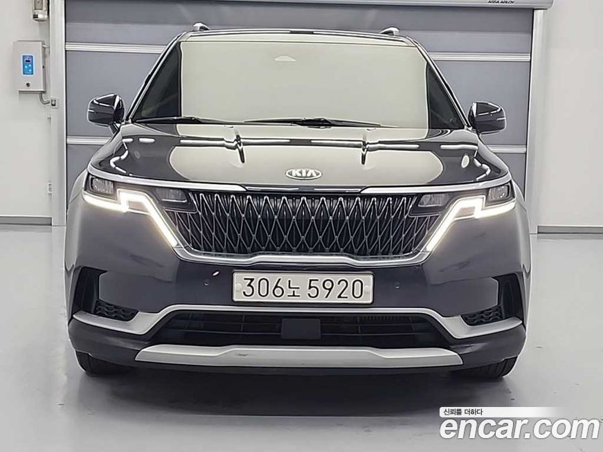 Kia Canival 2021