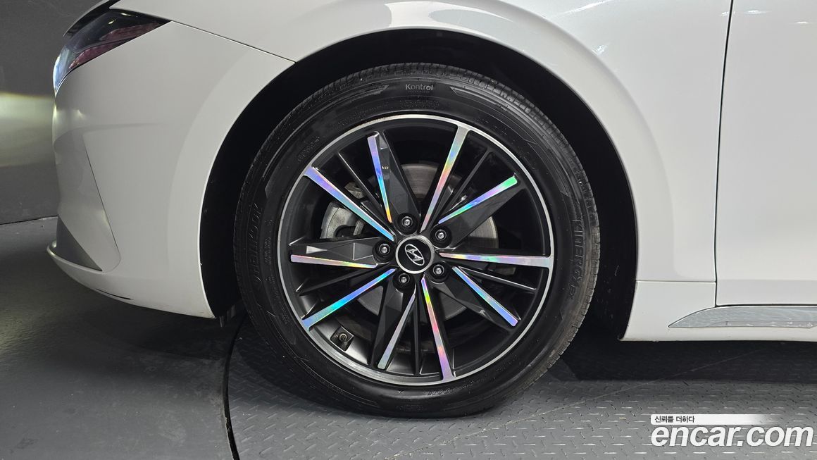 Hyundai Grandeur 2021