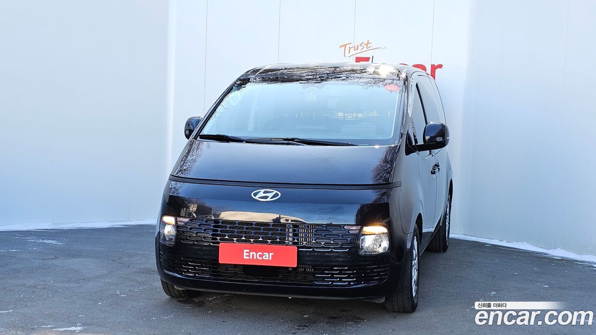Hyundai Staria 2022