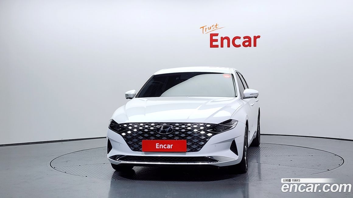 Hyundai Grandeur 2022